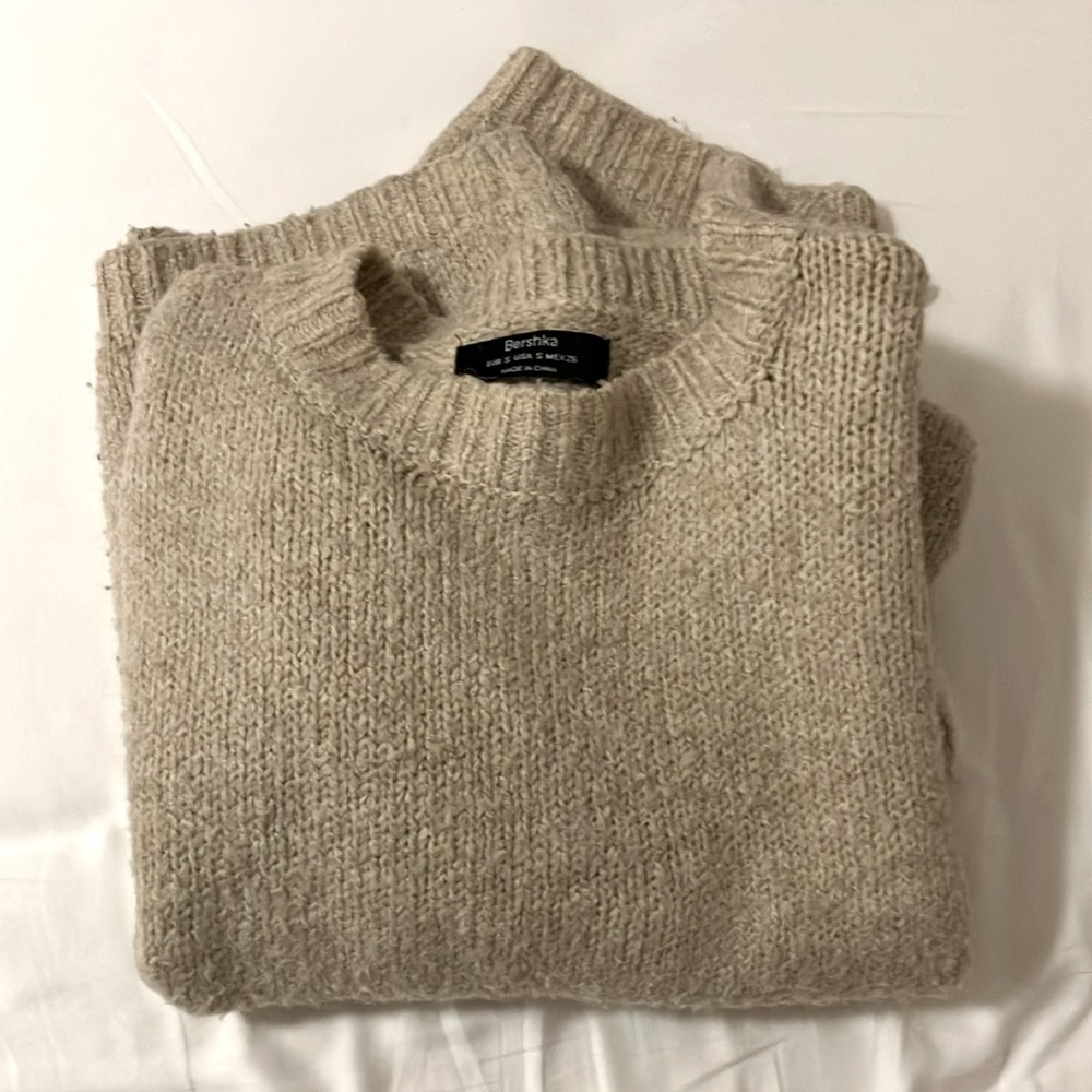 Bershka Sweater
